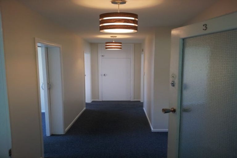 Photo of property in 3/117 Austin Street, Mount Victoria, Wellington, 6011