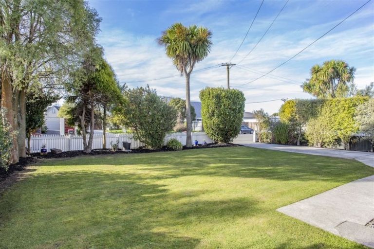 Photo of property in 1/12 Factory Road, Belfast, Christchurch, 8051