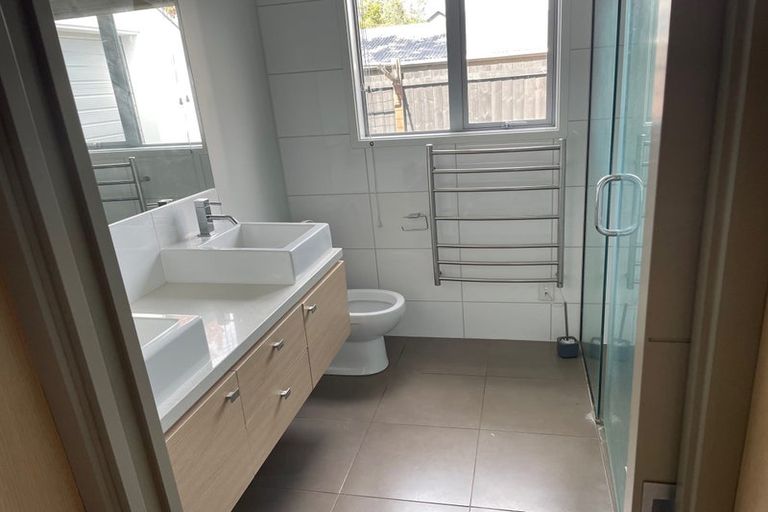 Photo of property in 18 Bryndwr Road, Fendalton, Christchurch, 8052