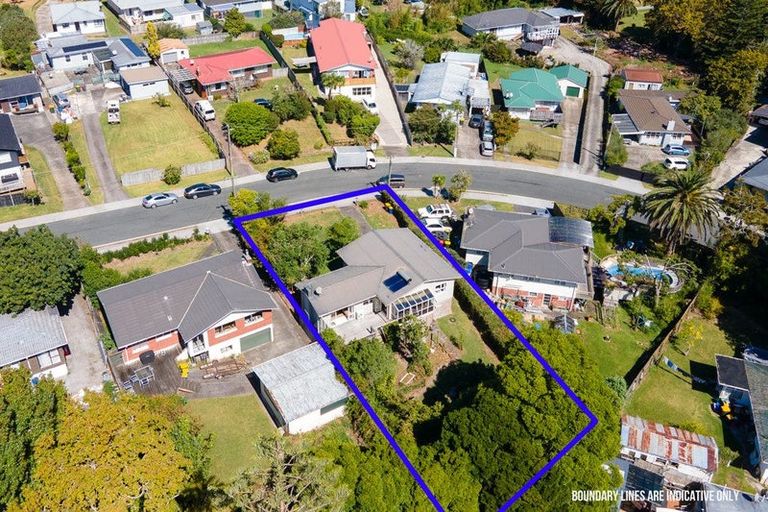Photo of property in 23 Sherwood Avenue, Te Atatu South, Auckland, 0610