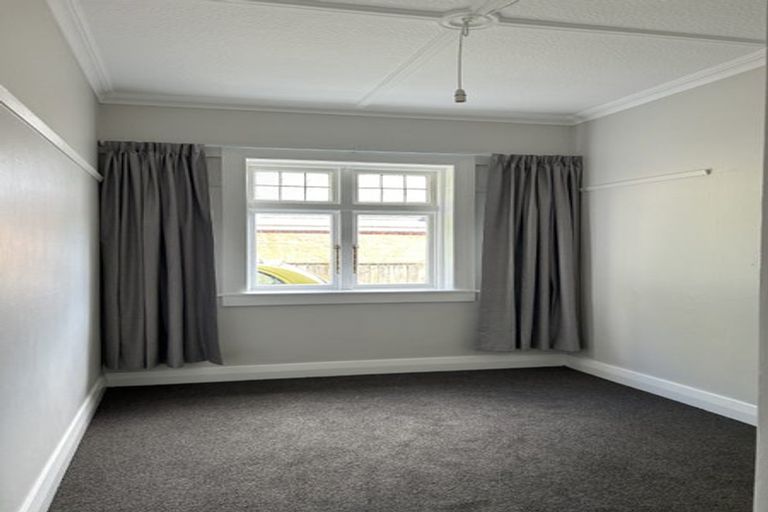 Photo of property in 42a Tanera Crescent, Brooklyn, Wellington, 6021