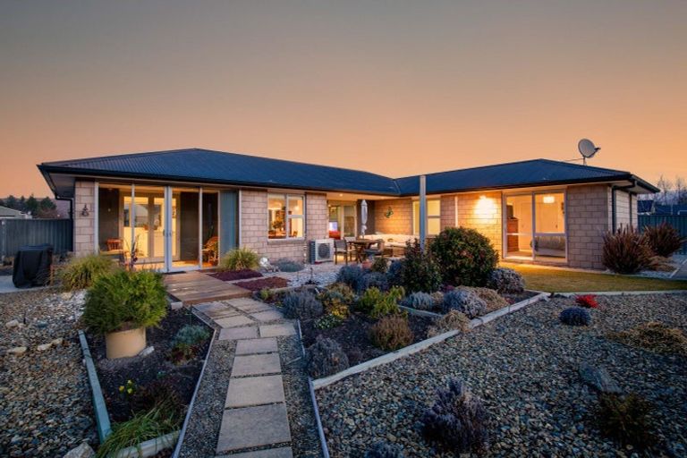 Photo of property in 18 Briar Crescent, Alexandra, 9320