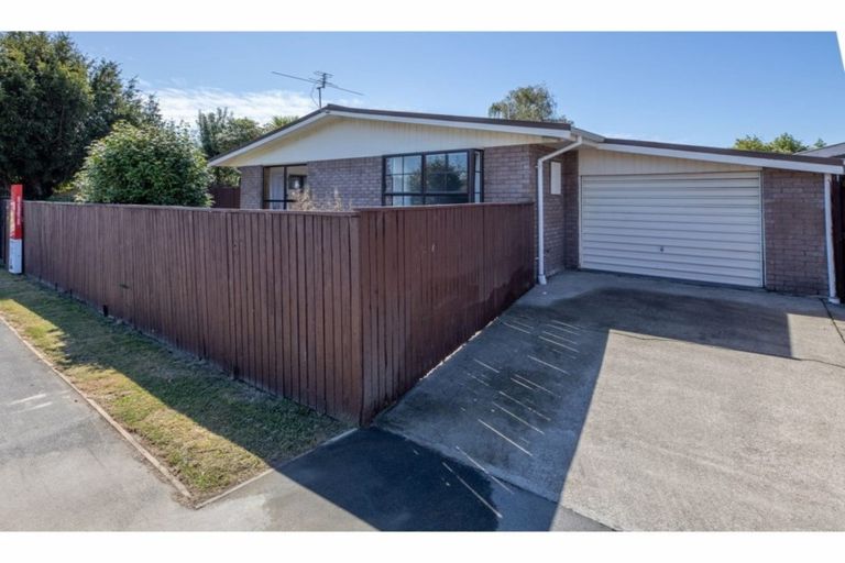 Photo of property in 160a Petrie Street, Richmond, Christchurch, 8013