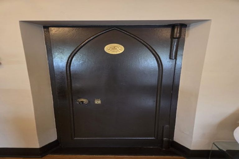 Photo of property in 21 Ross Place, Lawrence, 9532