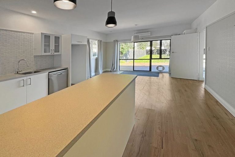 Photo of property in 48 Medway Street, Richmond, Christchurch, 8013