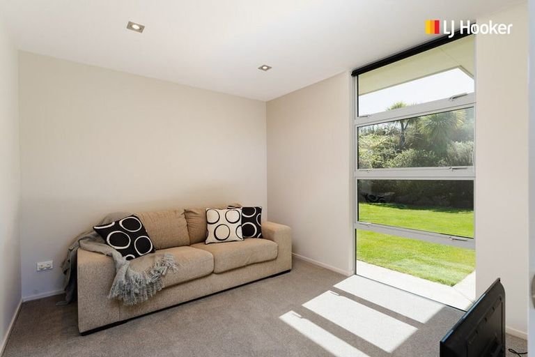 Photo of property in 28 Kayforce Road, Ocean View, Dunedin, 9035