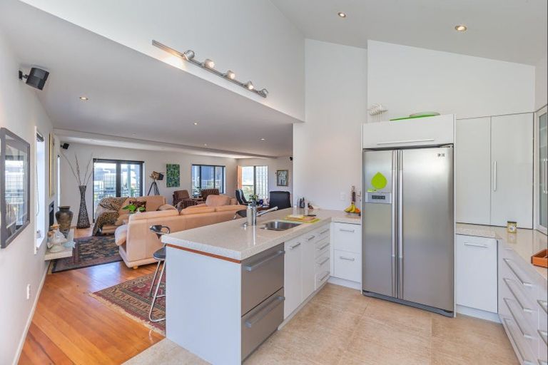 Photo of property in 8 Arataki Grove, Waitarere Beach, Levin, 5510