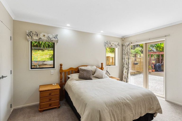 Photo of property in 8 Leanne Way, Waikanae Beach, Waikanae, 5036