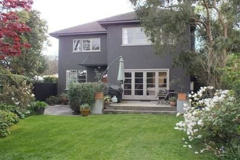 Photo of property in 7 Girvan Street, Fendalton, Christchurch, 8041