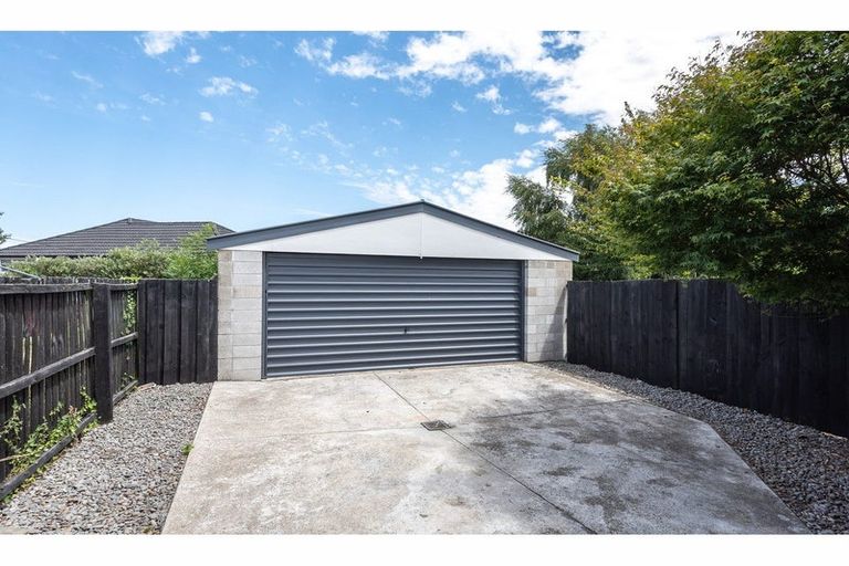 Photo of property in 15 Bronwyn Street, Mairehau, Christchurch, 8052