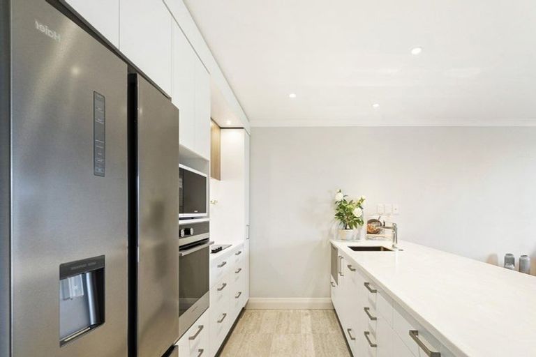 Photo of property in 98b/30 Ambassador Glade, Orewa, 0931