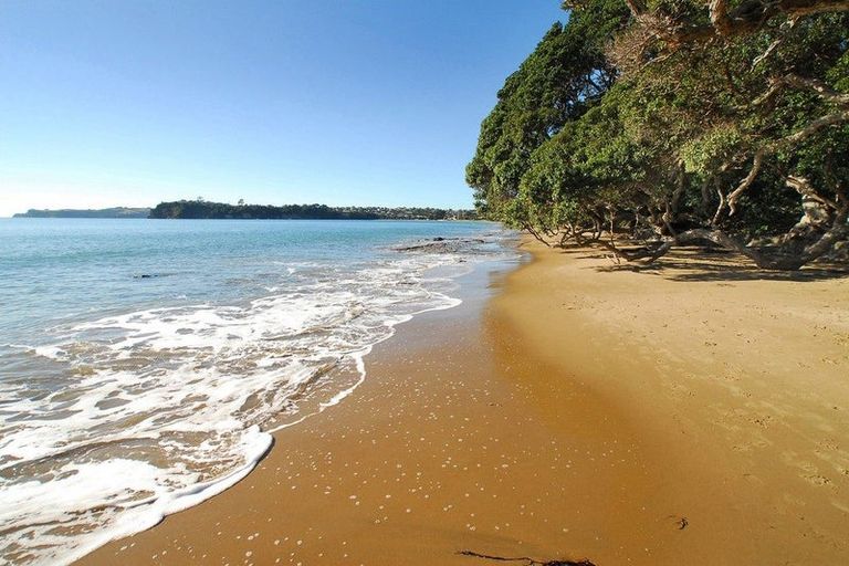 Photo of property in 232 Vipond Road, Stanmore Bay, Whangaparaoa, 0932