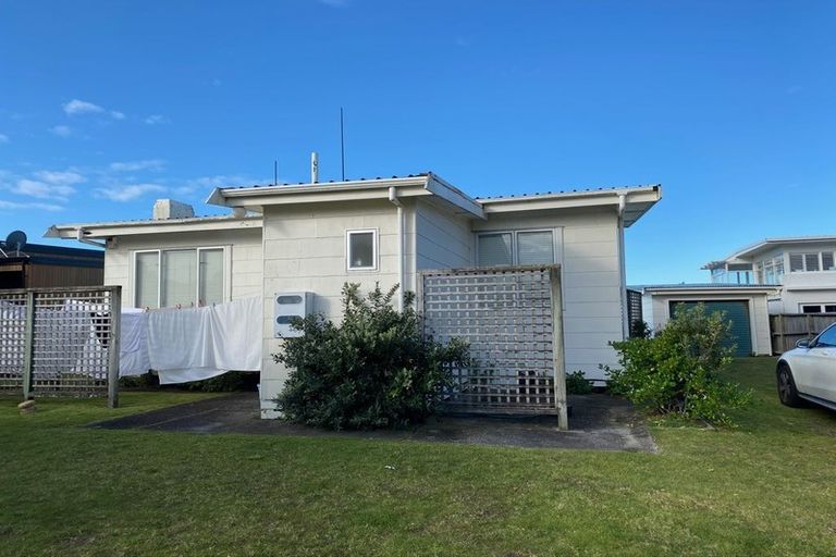 Photo of property in 65 Shaw Road, Waihi Beach, 3611