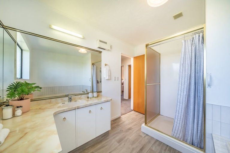 Photo of property in 53a Pine Avenue, Ebdentown, Upper Hutt, 5018