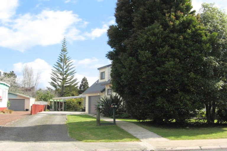 Photo of property in 68a Robinson Road, Whitianga, 3510