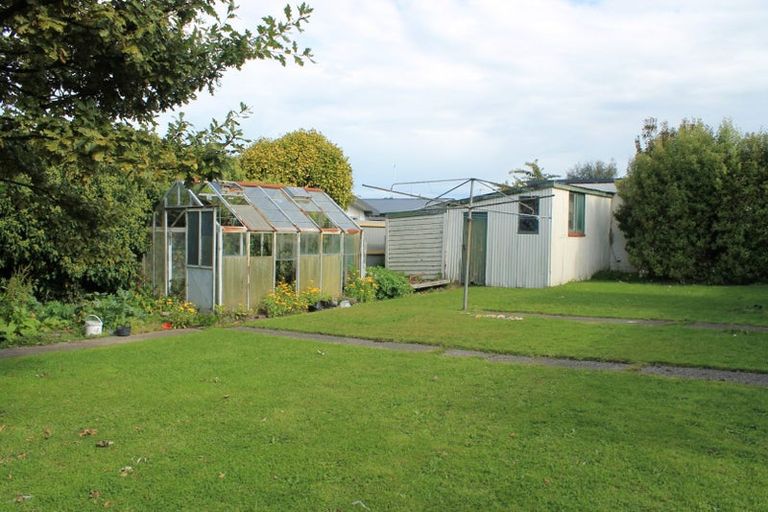 Photo of property in 413 Tay Street, Turnbull Thomson Park, Invercargill, 9810