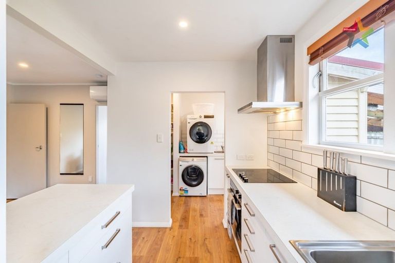 Photo of property in 4 Tui Grove, Elderslea, Upper Hutt, 5018