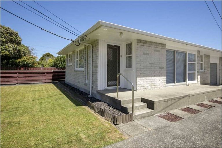 Photo of property in 19 Collingwood Street, Waterloo, Lower Hutt, 5011