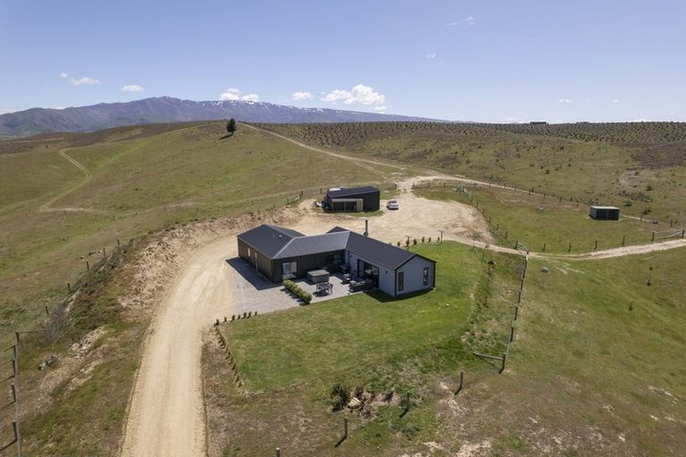 Photo of property in 77 Leaning Rock Road, Springvale, Alexandra, 9393