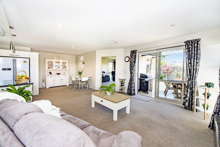 Photo of property in 11 Rossall Crescent, Rolleston, 7615