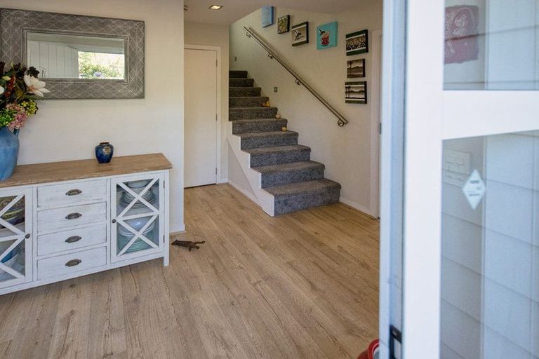 Photo of property in 7a Torkar Road, Clarks Beach, 2122