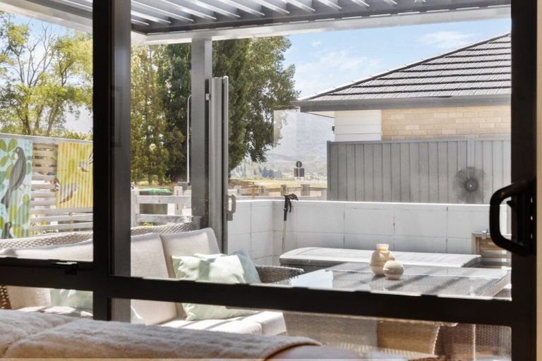 Photo of property in 4b Alpha Street, Cromwell, 9310