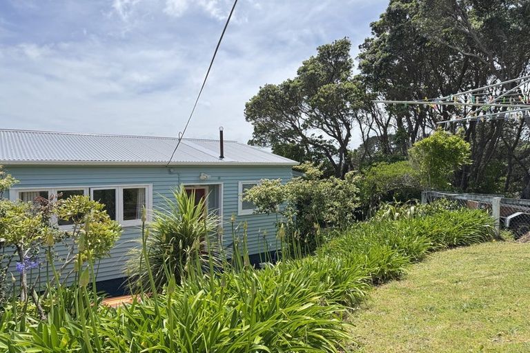 Photo of property in 97 Tannadyce Street, Strathmore Park, Wellington, 6022