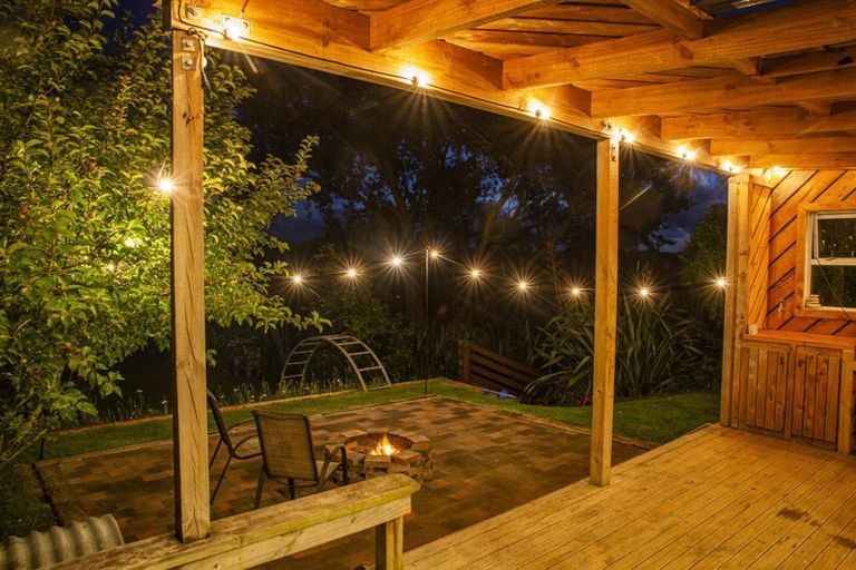 Photo of property in 123b Colombo Road, Waiuku, 2123