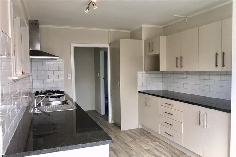 Photo of property in 98 Mahia Road, Manurewa, Auckland, 2102