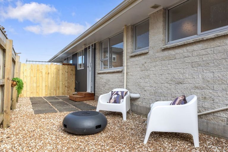 Photo of property in 1/59 Hatton Road, Orewa, 0931