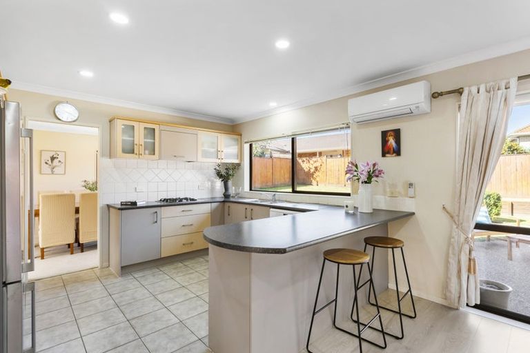 Photo of property in 4 Raphoe Road, Flat Bush, Auckland, 2019