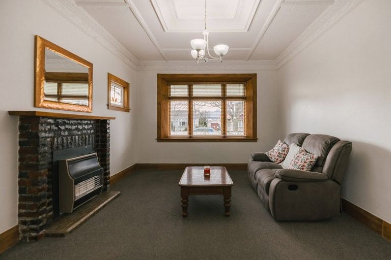 Photo of property in 20 South Street, West End, Palmerston North, 4410