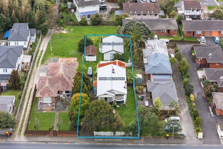 Photo of property in 3199 Great North Road, New Lynn, Auckland, 0600