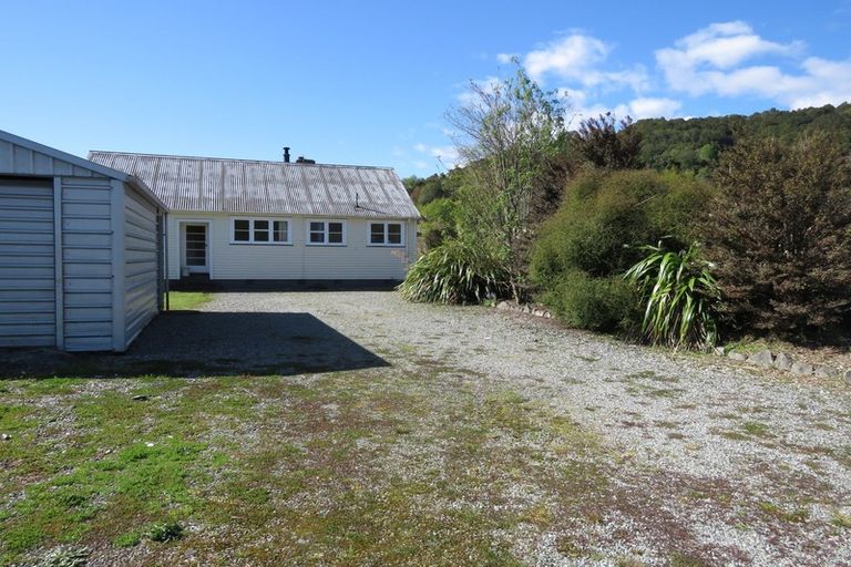 Photo of property in 40 Munson Street, Reefton, 7830