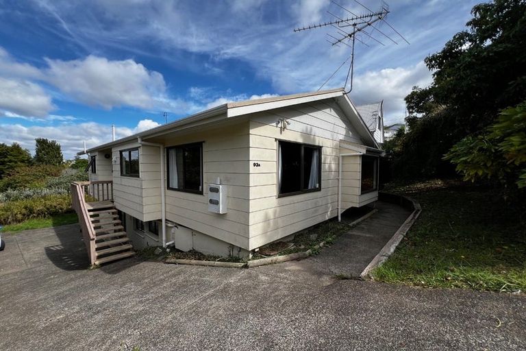 Photo of property in 1/93 Target Road, Totara Vale, Auckland, 0629