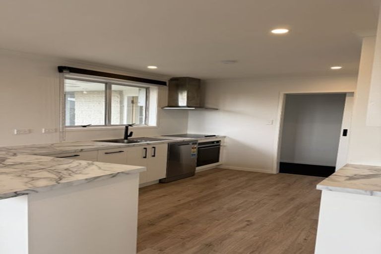 Photo of property in 1 Stiles Avenue, Waipukurau, 4200