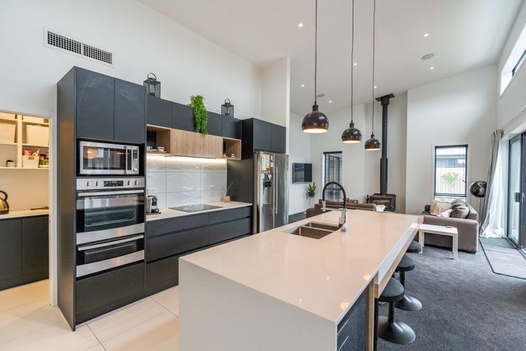 Photo of property in 15 Hamlett Drive, Woodend, 7610