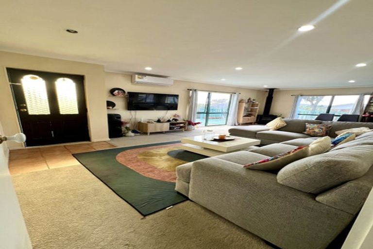 Photo of property in 33b Koromiko Street, New Lynn, Auckland, 0600