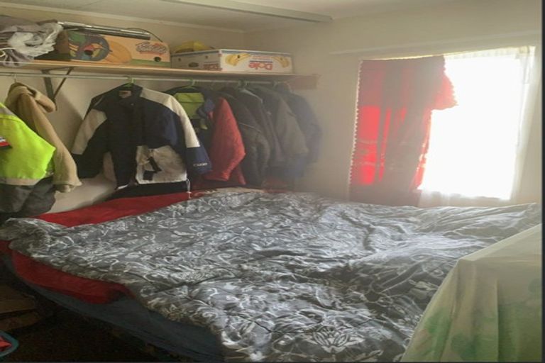 Photo of property in 2/90 Finlayson Avenue, Clendon Park, Auckland, 2103