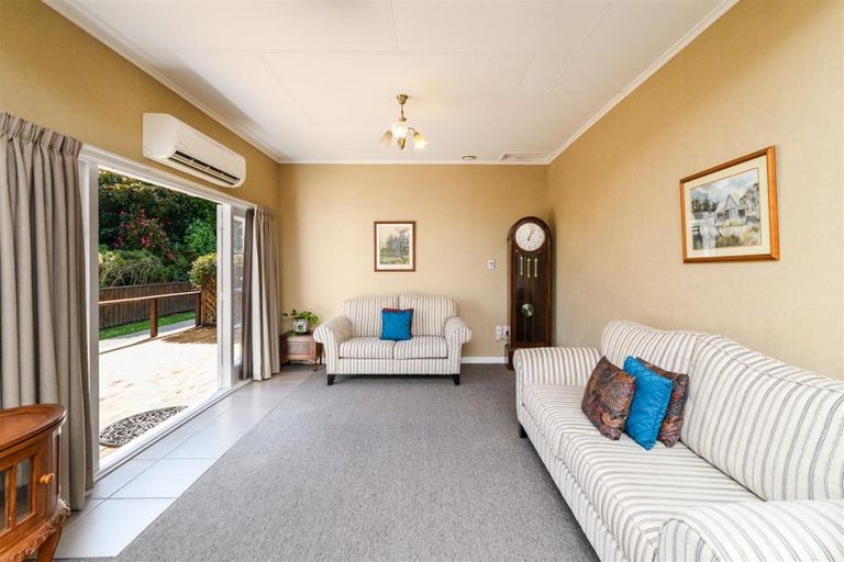 Photo of property in 11 Bond Street, Marton, 4710