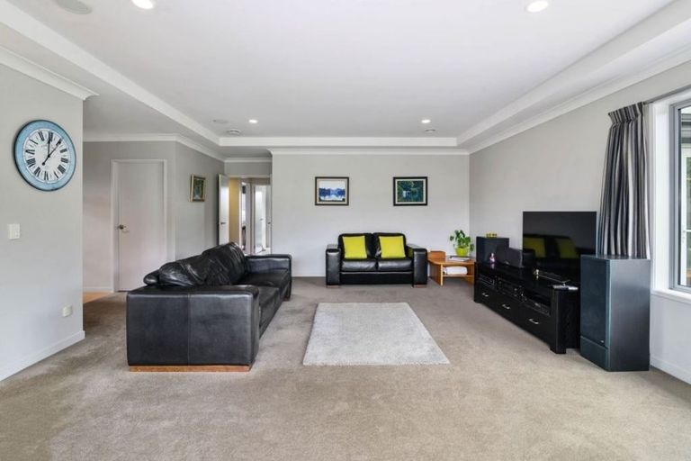 Photo of property in 22 Great West Road, Matipo Heights, Rotorua, 3015