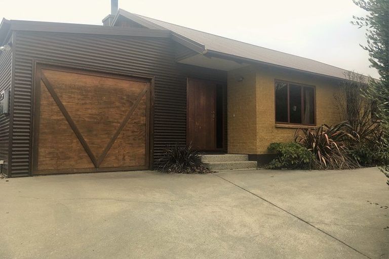 Photo of property in 18b Glenfinnon Place, Wanaka, 9305