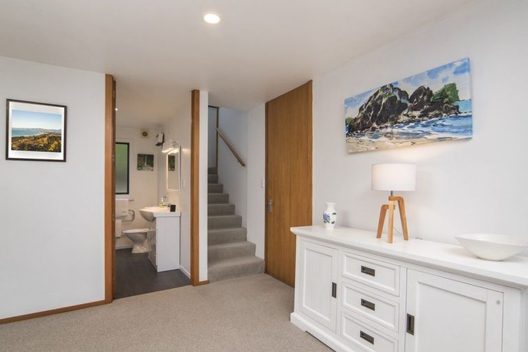 Photo of property in 20 Hampden Street, Picton, 7220