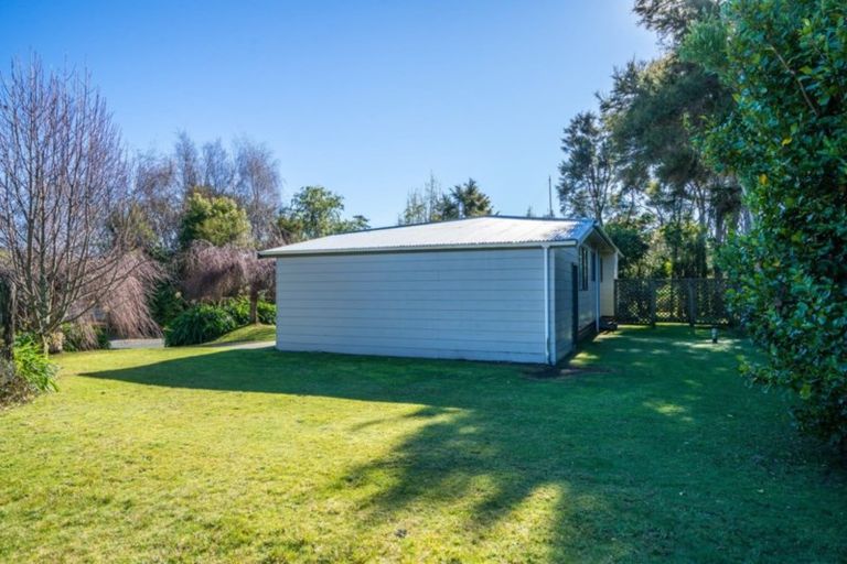 Photo of property in 242 Rereahu Avenue, Hatepe, Turangi, 3382