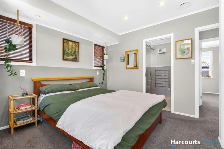 Photo of property in 1/34 Tamatea Road, Taupo, 3330