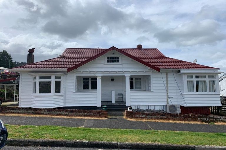 Photo of property in 12 Turaki Street, Taumarunui, 3920