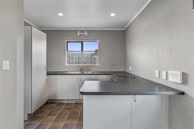 Photo of property in 7 Titiro Way, Welcome Bay, Tauranga, 3112