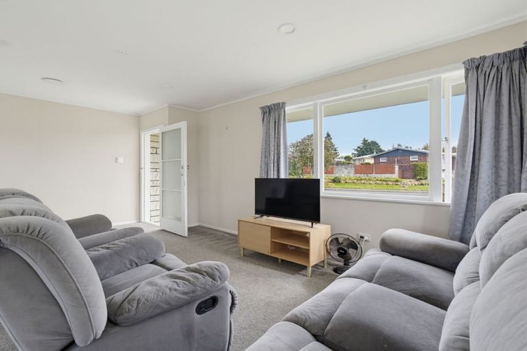 Photo of property in 6 Delphi Place, Sunnybrook, Rotorua, 3015