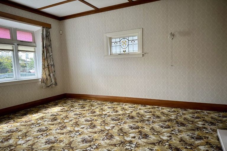 Photo of property in 36 Saint Johns Avenue, Palmerston North, 4414