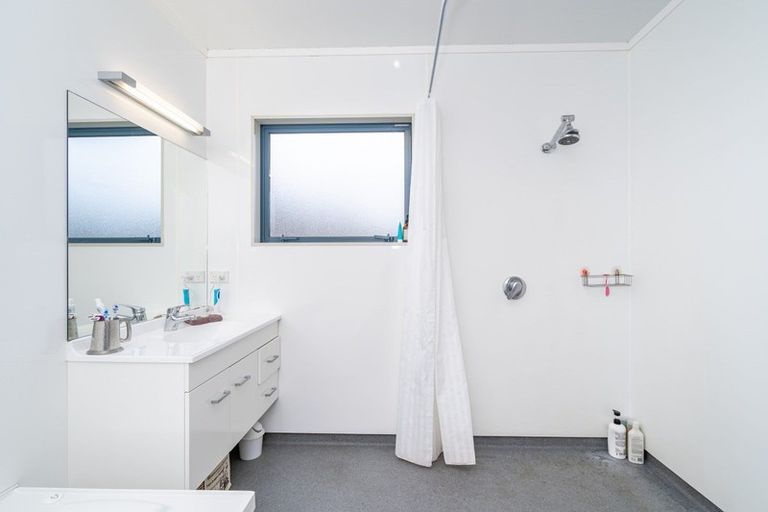 Photo of property in 17 Karoro Creek Road, Ahuriri Flat, Balclutha, 9271